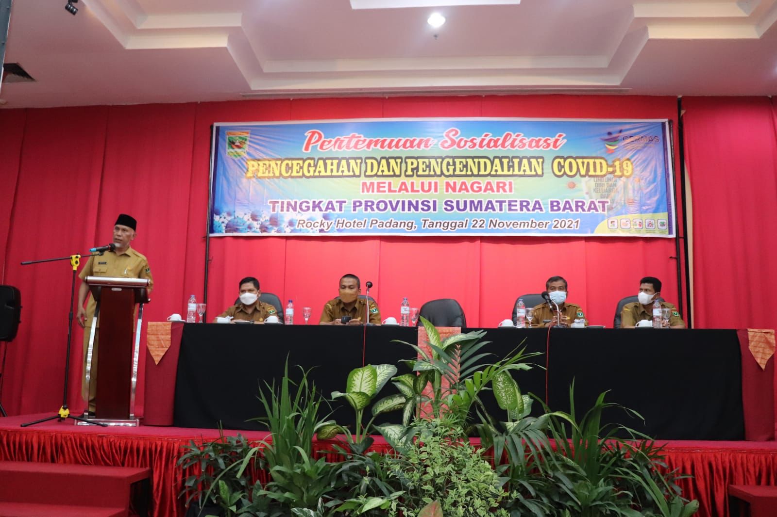 Target 70 Persen Akhir 2021, Wali Nagari di Sumbar Diminta Dorong Masyarakat Ikut Vaksinasi