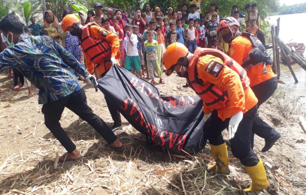 Jenazah Tanpa Identitas Ditemukan di Aliran Sungai Batang Pasaman