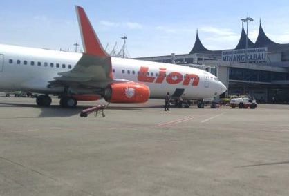 Sepekan Jelang Lebaran, Harga Tiket Pesawat Jakarta-Padang Capai Rp 2,5 Juta