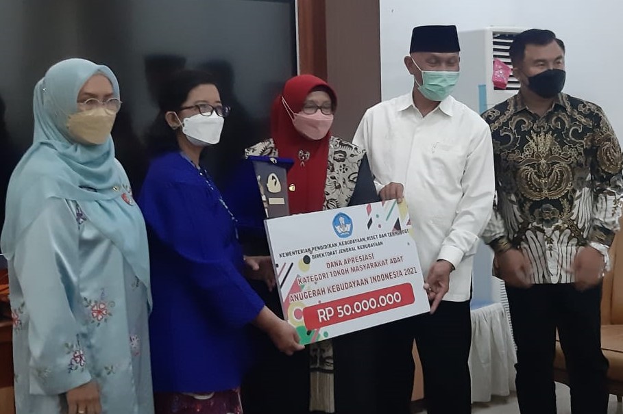 5 Tokoh Terima Anugerah Kebudayaan, Apresiasi Pemerintah Atas Kepedulian Terhadap Adat