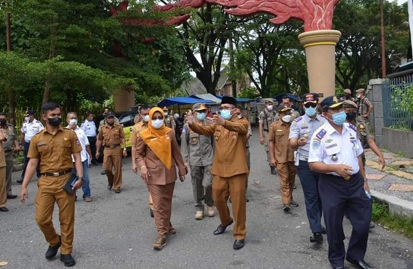 Dijadikan Pusat Kuliner, Pemko Padang Tata Ulang Pedagang di Kawasan Tugu Gempa