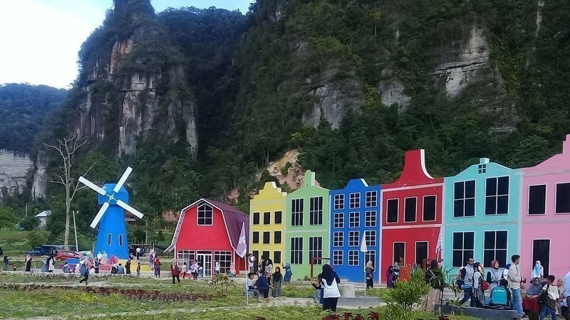 Ratusan Orang Teken Petisi Online Tolak Tiru Gaya Luar Negeri di Lembah Harau