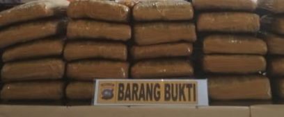 Peredaran 50,9 Kg ganja yang digagalkan oleh BNNP Sumbar ternyata dikendalikan oleh seorang narapidana di Lapas Padang.