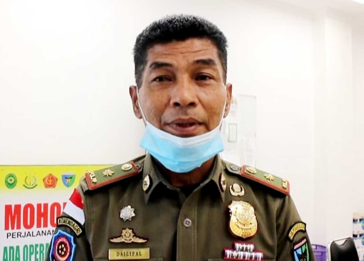 Langgam.id - Capaian Vaksinasi Covid-19 di Pessel masih belum mencapai target. Hingga saat ini, Rabu (12/1/2022) angkanya masih 69,39 persen.