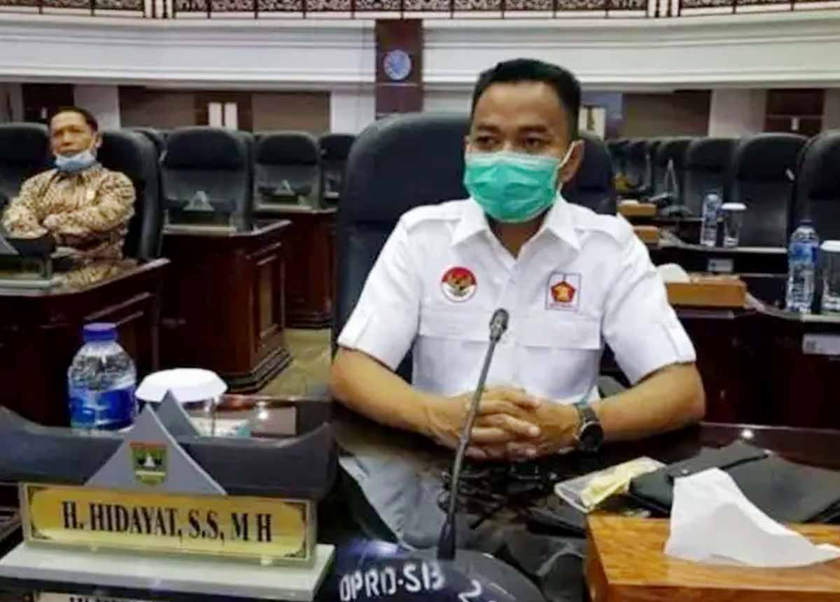 Langgam.id - DPRD Sumbar menyorot terkait proyek mangkrak sepanjang 2021 di Sumbar. Bahkan, nilainya mencapai ratusan miliar.