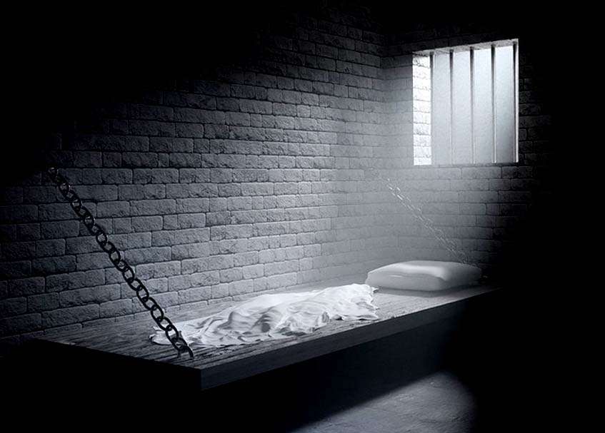 Langgam.id - Kantor Wilayah Kemenkumham Sumatra Barat (Sumbar) mengeklaim peredaran narkoba di dalam lapas dan rutan menurun sepanjang 2022.