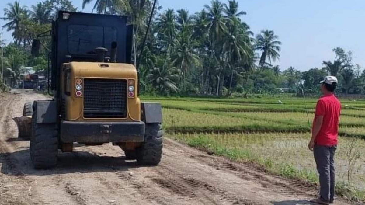 Pemko Pariaman Bangun Jalan Baru dari Cimparuh ke Ikua Kampung