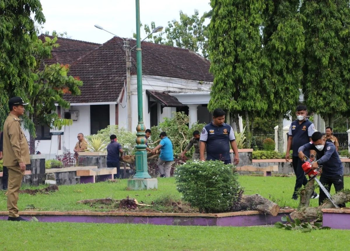 Berita Kota Pariaman - berita Sumbar terbaru dan terkini hari ini: Pemko Pariaman akan merevitalisasi kawasan Lapangan Merdeka