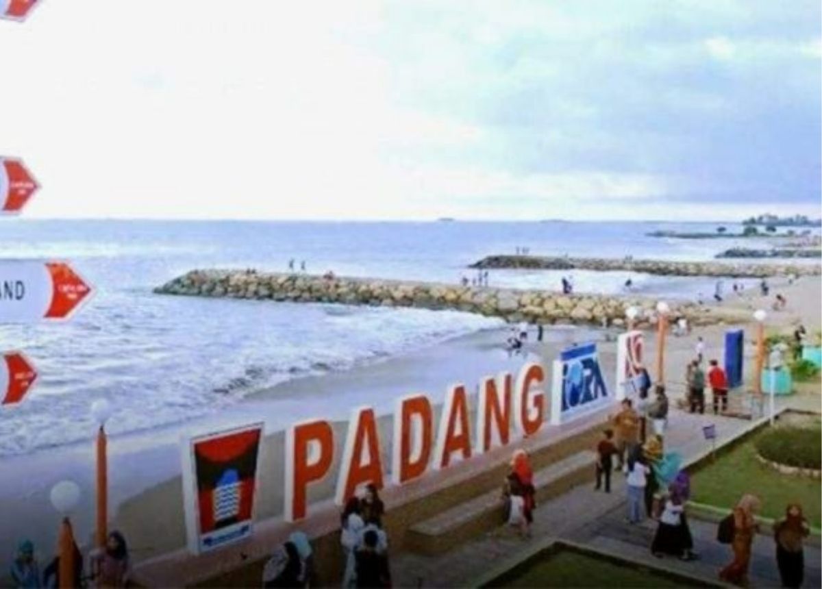 Tingkat kunjungan wisatawan ke Kota Padang pada 2023 lalu mencapai 3.660.947 kunjungan. Angka ini mengalami peningkatan dibandingkan