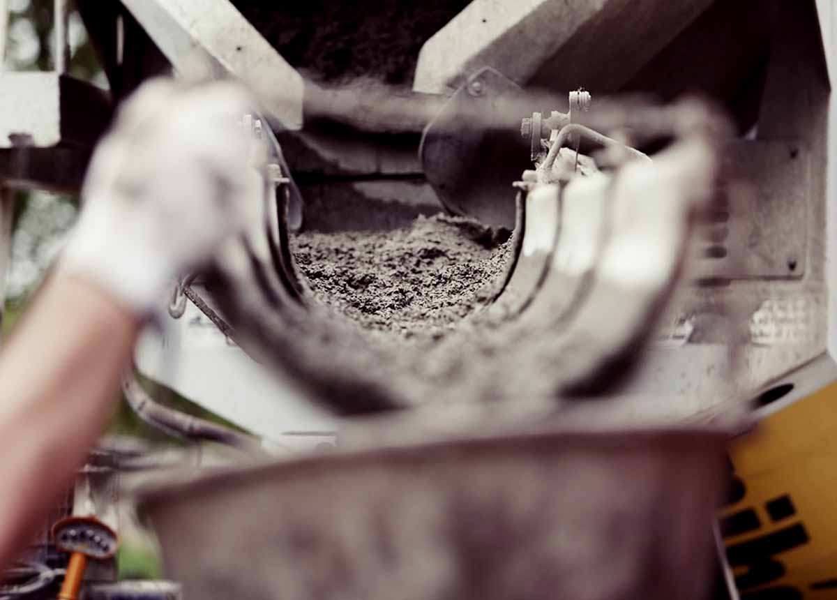 Langgam.id - Anggota DPRD Sumbar menyorot adanya proyek mangkrak sepanjang 2021 di Sumbar yang nilainya mencapai ratusan miliar.