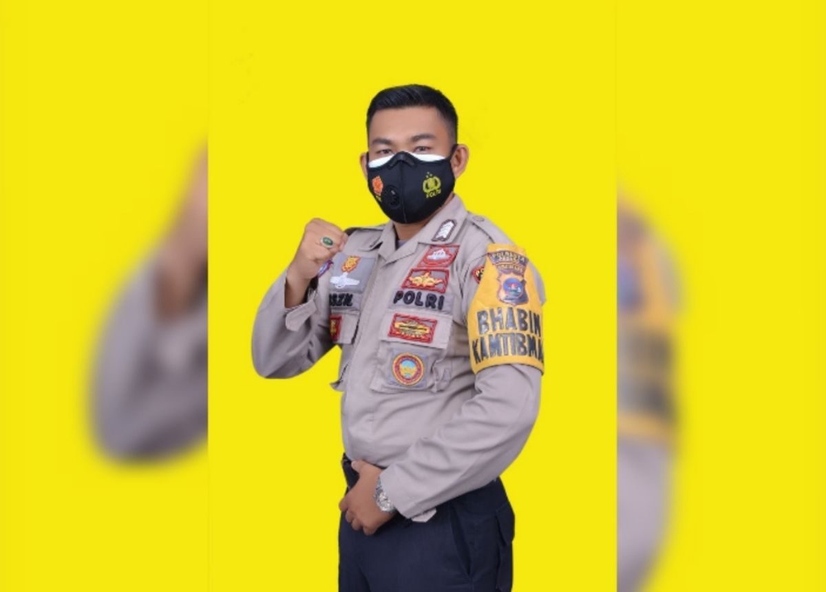 Berita Sumbar terbaru dan terkini hari ini: Seorang personel di Polda Sumbar tengah mengejar gelar S3. Ia bernama Reszil Mustesiswara.
