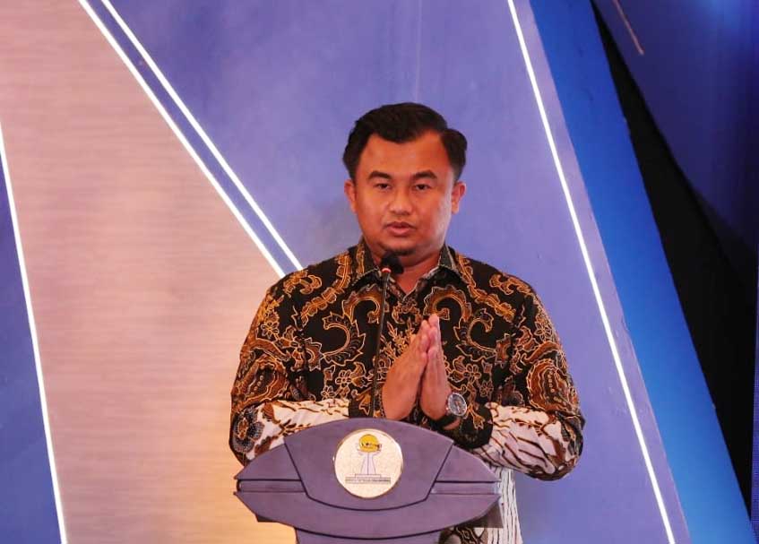 Berita Sumbar terbaru dan terkini hari ini: Sutan Riska juga mengajak agar para kepala daerah melakukan percepatan reformasi regulasi.