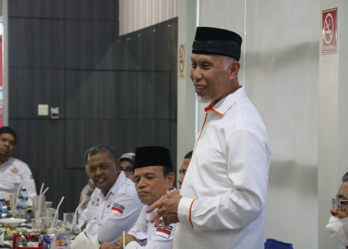 Gubernur Sumbar bertemu perantau diJambi