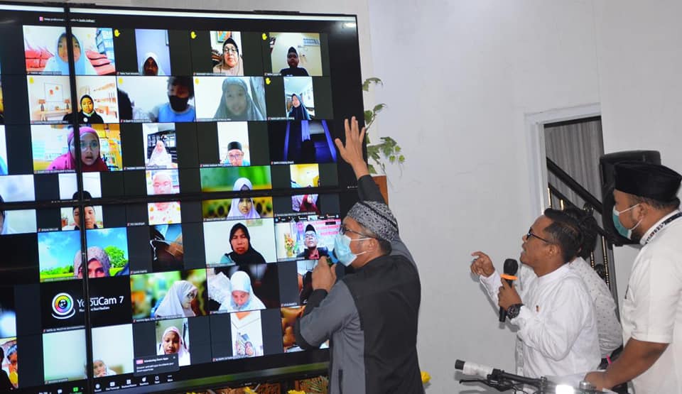 Pergantian Tahun Momentum Warga Padang Menuju Masyarakat Madani