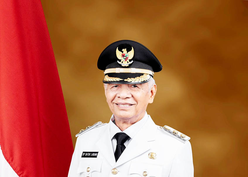 Berita Dharmasraya - berita Sumbar terbaru dan terkini hari ini: Dasril Panin Datuak Labuan akan dimakamkan di pemakaman keluarga.