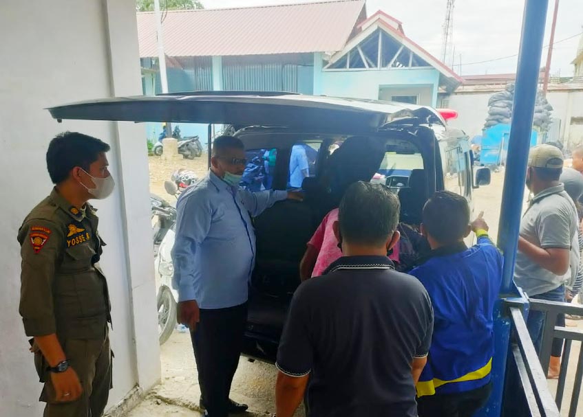 Berita Padang - berita Sumbar terbaru dan terkini hari ini: Ibu bernama Suriati (67) itu dilaporkan meninggal dunia dan diketahui keluarga.