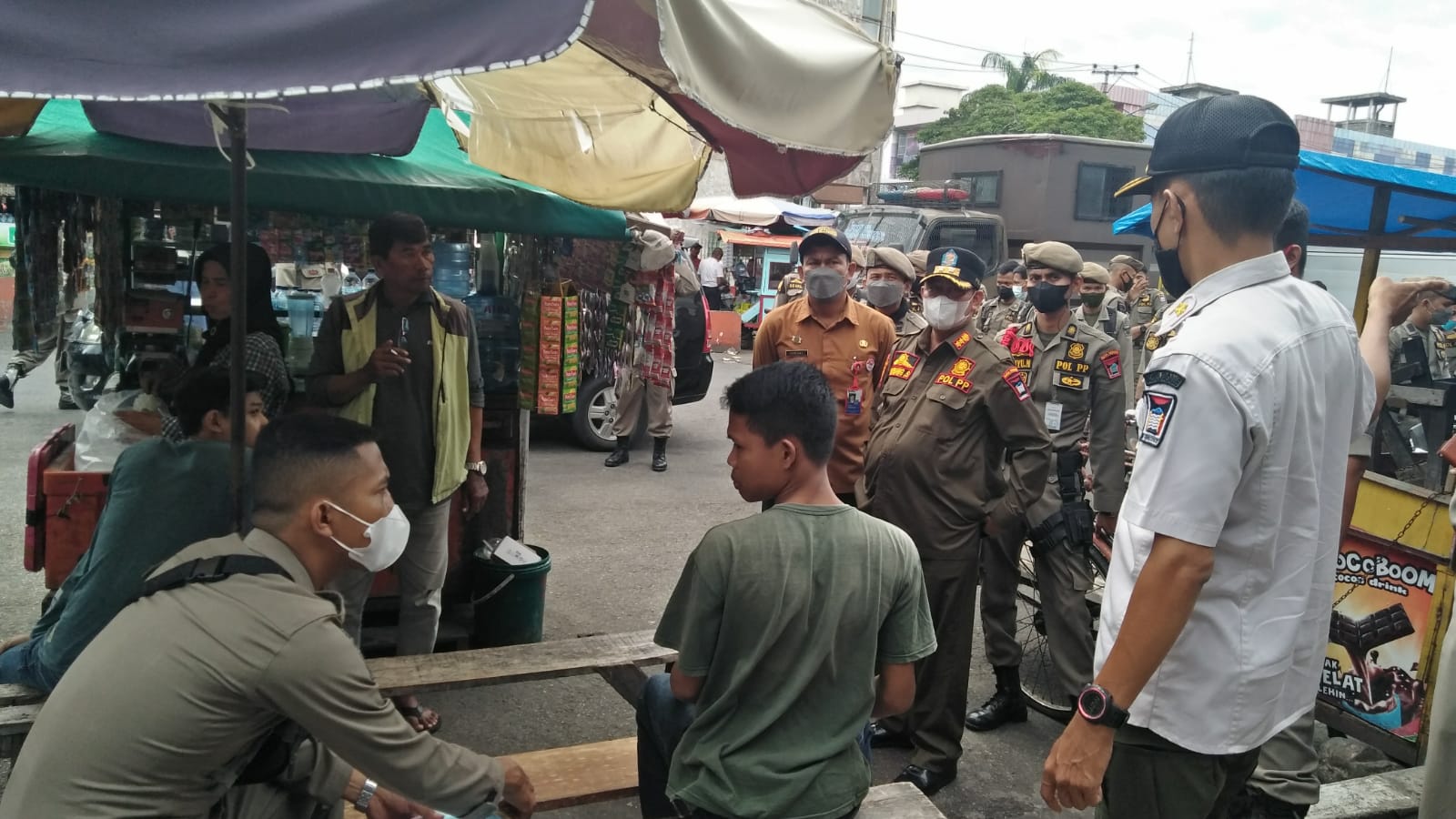 Setelah Jembatan Siti Nurbaya, Selanjutnya Jalan Hiligoo Akan Dibersihkan dari PKL