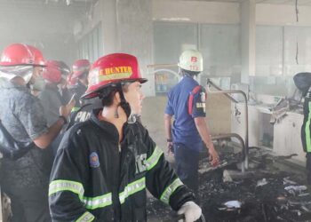 Berita Padang - berita Sumbar terbaru dan terkini hari ini: Kebakaran itu menghanguskan ruang pratik Rumah Sakit Gigi dan Mulut Baiturrahmah.
