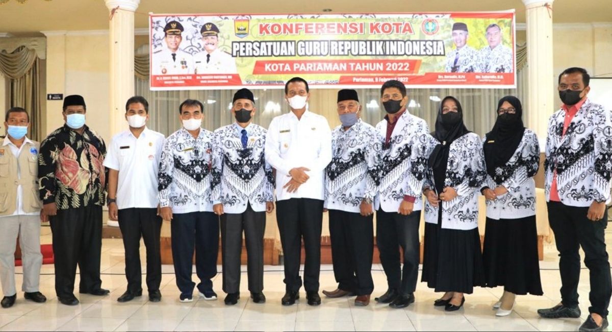 Titip Bantuan Pendidikan ke Provinsi, Wako Pariaman Berharap Dikelola Pihak Sekolah