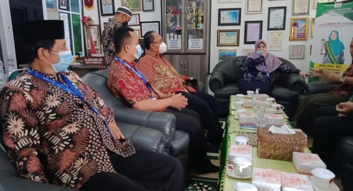 PSBH Uhamka Menyelam Jejak Buya Hamka di Kauman Padang Panjang