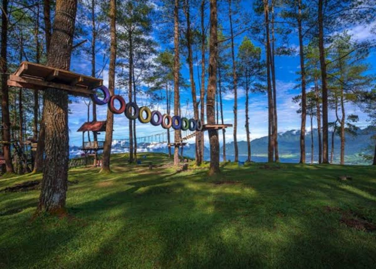 Berita Agam - berita Sumbar terbaru dan terkini hari ini: Objek wisata yang paling banyak dikunjungi wisatawan di Agam yaitu Puncak Lawang.