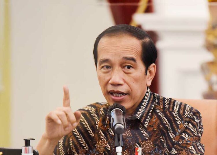 Langgam.id - Presiden Joko Widodo (Jokowi) resmi mengumumkan kenaikan harga BBM jenis Pertalite menjadi Rp10.000 per liter.