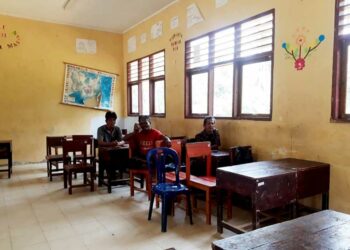 Berita Pasaman Barat - berita Sumbar terbaru dan terkini hari ini: Pelajar SMPN 4 Sungai Beremas itu datang ke sekolah hanya bermaian.