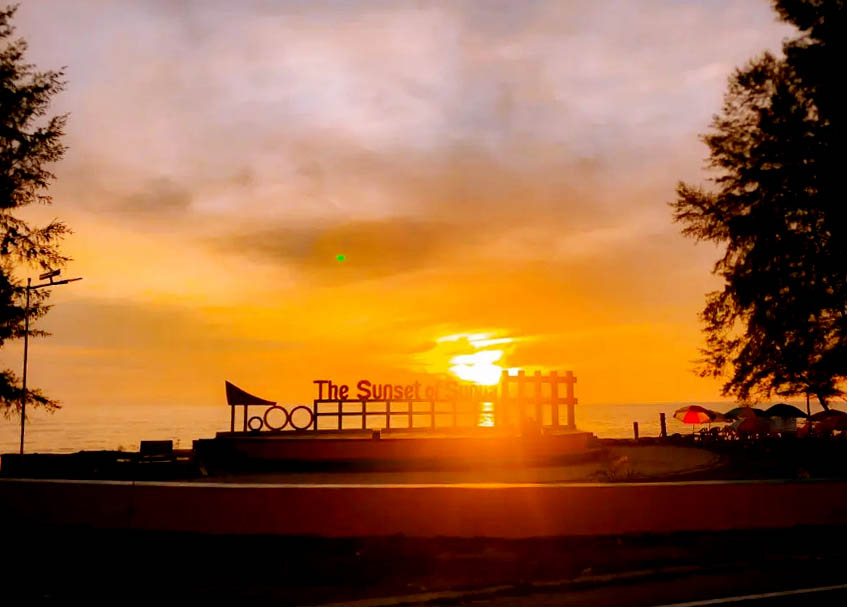 Berita Kota Pariaman - berita Sumbar terbaru dan terkini hari ini: Ada lokasi baru menikmati sunset di Kota Pariaman, The Sunset of Sunua.