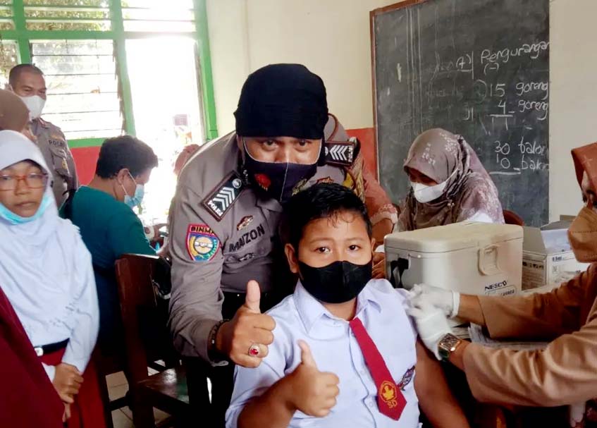 Berita Padang - berita Sumbar terbaru dan terkini hari ini: SE Disdikbud soal Vaksinasi Anak itu tidak akan dicabut, dan tetap diberlakukan.