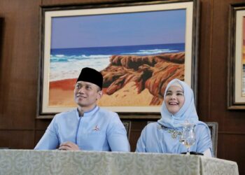 Berita Padang - berita Sumbar terbaru dan terkini hari ini: Kunjungi Sumbar, AHY ungkap bahwa ia dan Annisa Pohan pencinta masakan Padang.