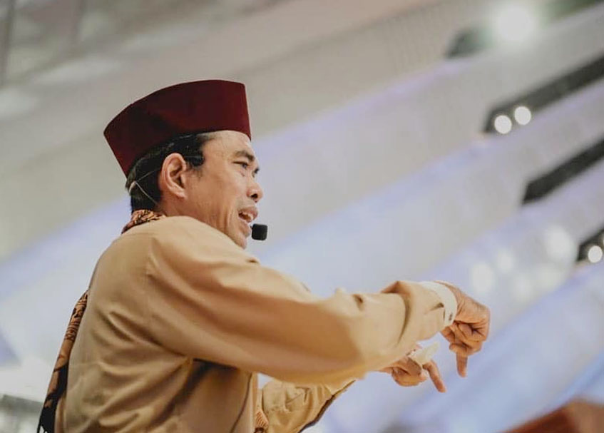 Berita Sumbar terbaru dan terkini hari ini: Ustaz Abdul Somad (UAS) turut mengomentari terkait konversi Bank Nagari ke Syariah.