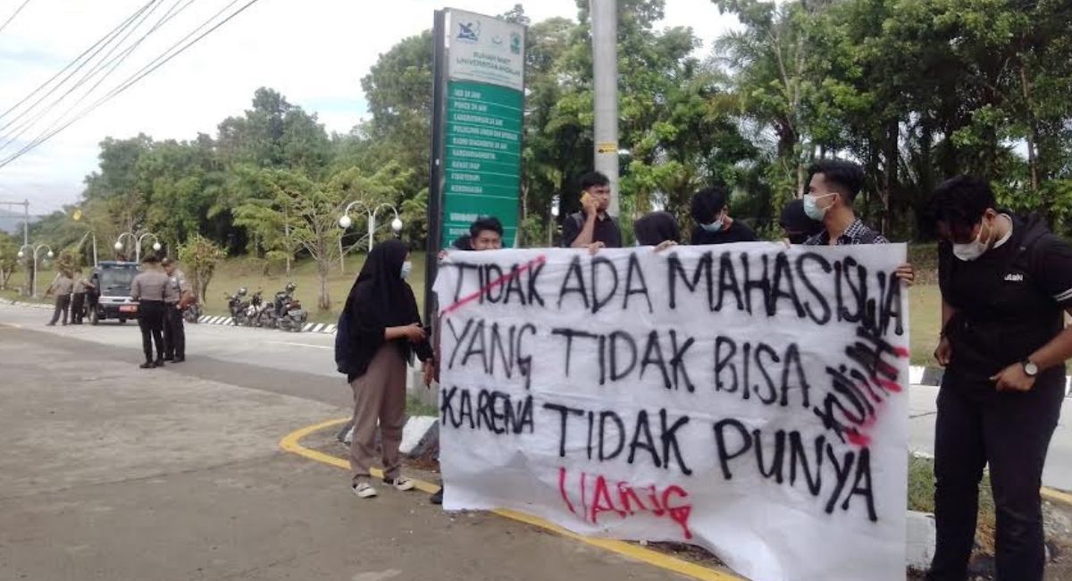 aliansi-mahasiswa-di-unand-minta-pimpinan-perpanjang-waktu-pembayaran-spp