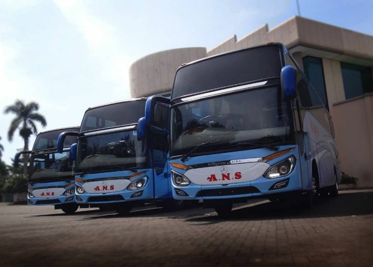 Berita Sumbar terbaru dan terkini hari ini: Pendiri ANS Haji Anas meninggal dunia. Perusahaan ini diteruskan oleh anak ketiga almarhum.