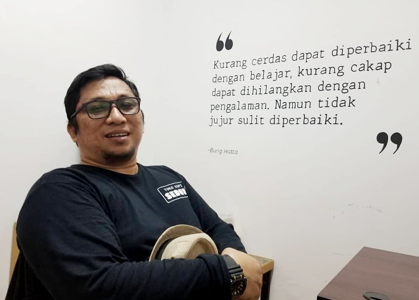 Berita Sumbar terbaru dan terkini hari ini: Rencana ribuan kades deklarasi presiden tiga periode itu gaya politik Orba, trik lama dan busuk.