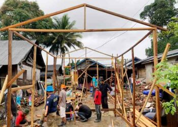 Berita Pasaman Barat - berita Sumbar terbaru dan terkini hari ini: Pembangunan Huntara untuk korban gempa di Pasaman Barat terus berlanjut.