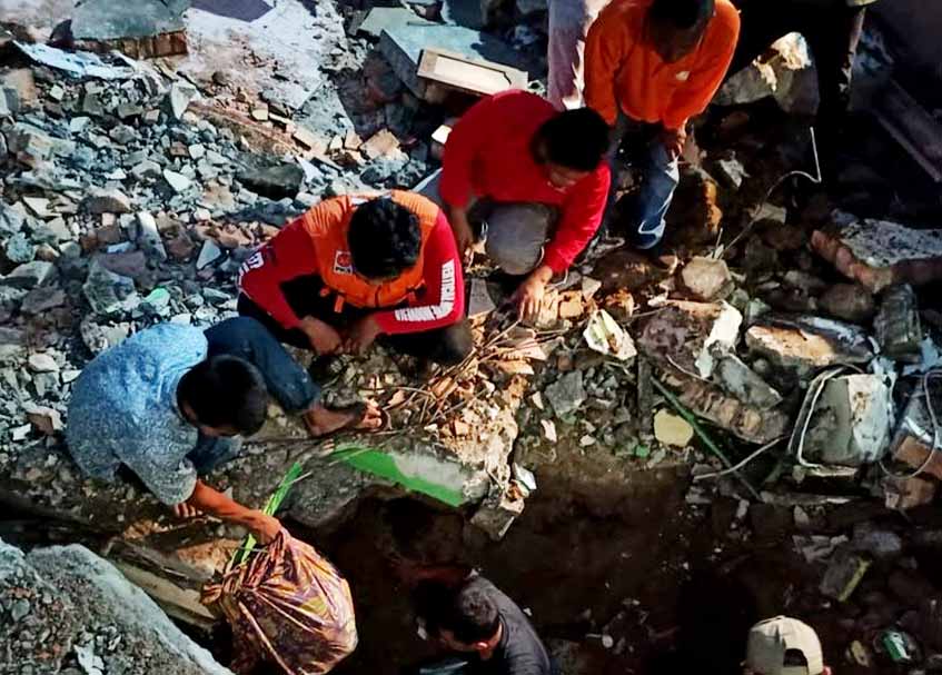 Berita Gempa Pasaman Barat terbaru dan terkini hari ini: Jumlah korban meninggal dunia akibat gempa di Pasaman Barat jadi enam orang.