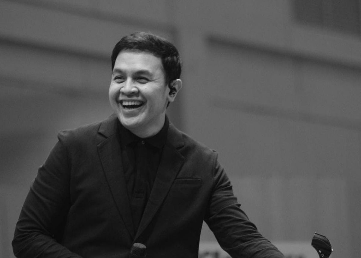 Langgam.id, Penyanyi asal Bukittinggi Tulus pecahkan rekor permusikan Indonesia