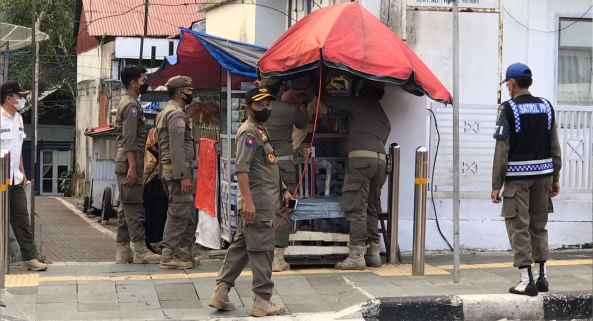 Satpol PP Kota Padang Panjang Kembali Tertibkan Pelanggar Perda