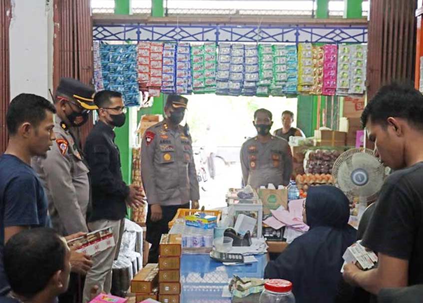 Berita Pasaman Barat - berita Sumbar terbaru dan terkini hari ini: Sidak minyak goreng itu dilakukan Polres Pasbar atas instruksi Kapolri.