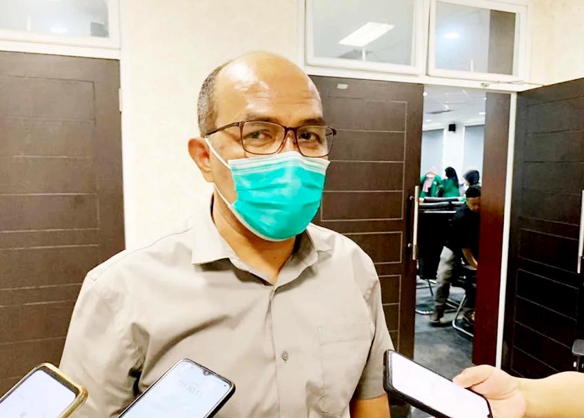 Langgam.id - Pengadaan Mobil Dinas (Mobnas) baru untuk pimpinan DPRD Sumatra Barat (Sumbar) dianggarkan senilai Rp3,5 miliar.