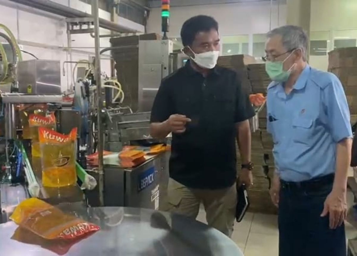 Berita Sumbar terbaru dan terkini hari ini: Polda Sumbar sidak Incasi Raya dan Wilmar memastikan tak ada kendala persoalan minyak goreng