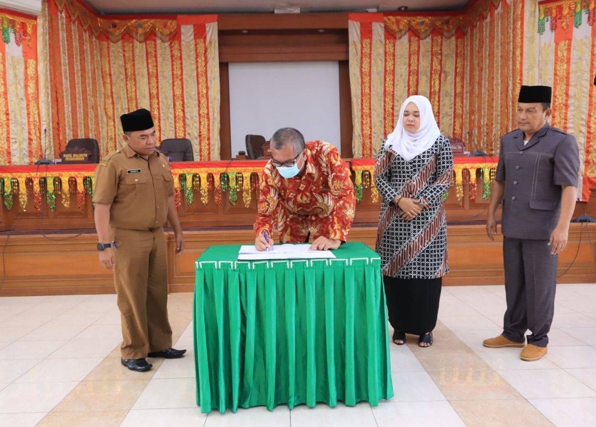 Berita Payakumbuh - berita Sumbar terbaru dan terkini hari ini: Ranperda Trantibum Kota Payakumbuh disahkan menjadi perda.