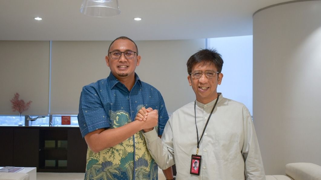 Butuh Sejumlah Tower Lagi di Sumbar, Andre Temui Dirut Telkomsel