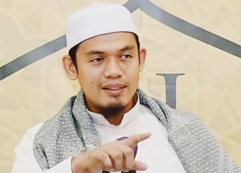 Berita terbaru dan terkini hari ini: Menurut Ustaz Arrazy Hasyim, ada tiga tingkatan orang berpuasa, mulai dari awam hinga lebih istimewa.