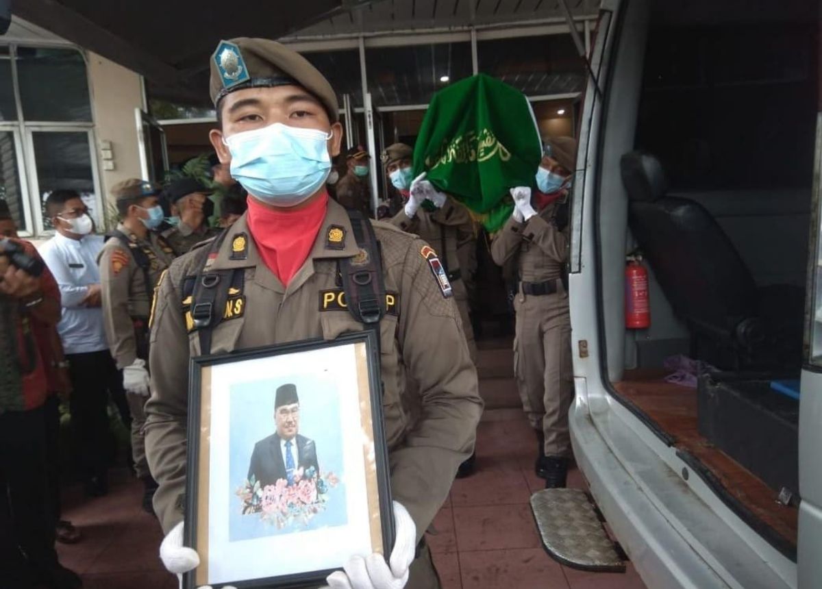 Berita Padang - berita Sumbar terbaru dan terkini hari ini: Anggota DPRD Kota Padang Azwar Siry meninggal dunia di RSUD dr Rasidin