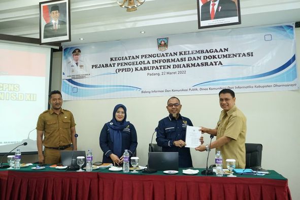 Dharmasraya Bertekad Raih Supremasi Keterbukaan Informasi Publik