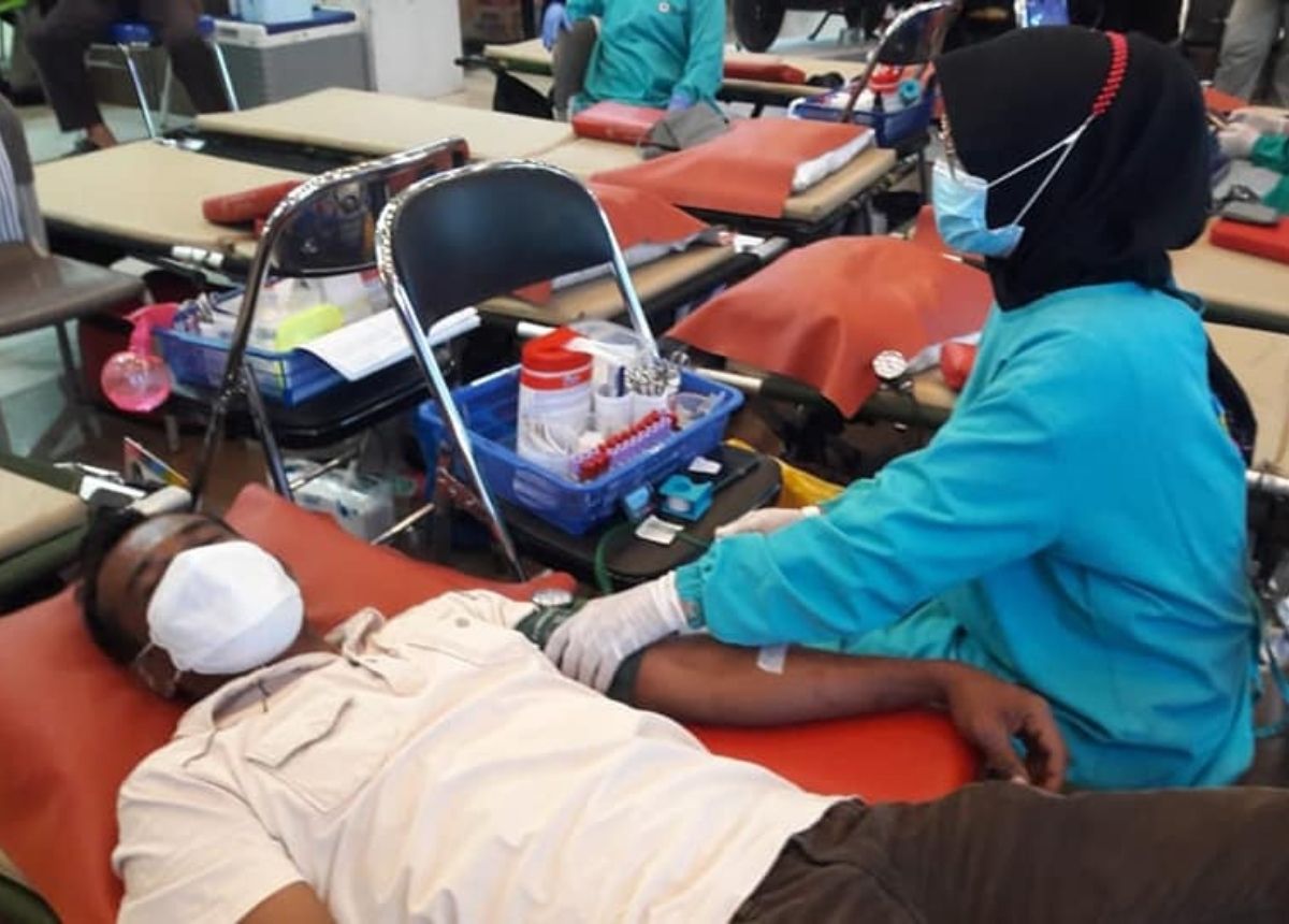 Berita Padang - berita Sumbar terbaru dan terkini hari ini: UTD PMI Kota Padang membuka layanan khusus donor darah selama Ramadan. 