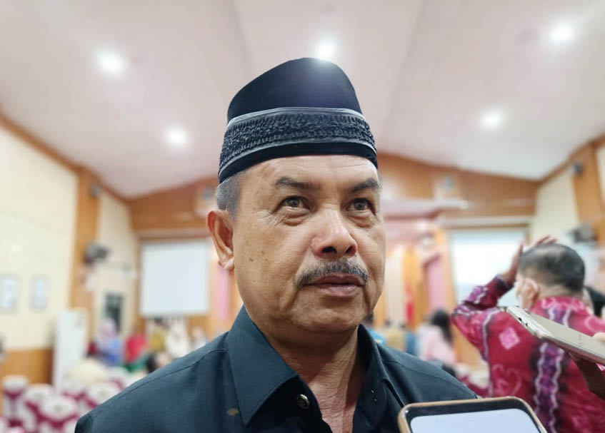 Berita Sumbar terbaru dan terkini hari ini: Ketua LKAAM menilai jaringan teroris NII gunakan golok untuk tumbangkan rezim tak masuk akal.