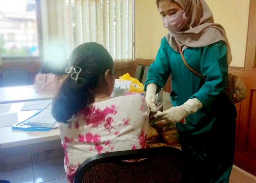 Berita Padang - berita Sumbar terbaru dan terkini hari ini: Para remaja yang "ngamar" itu diperiksa untik pastikan tak idap HIV/AIDS.