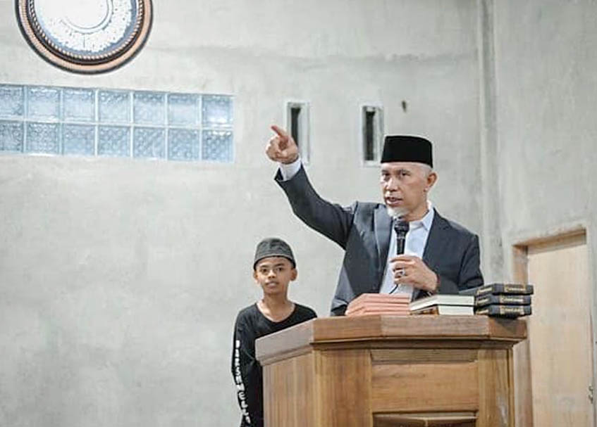 Berita Sumbar terbaru dan terkini hari ini: Kata Mahyeldi, data jarigan teroris NII di Sumbar itu perlu penjelasan, agar tak bias informasi.